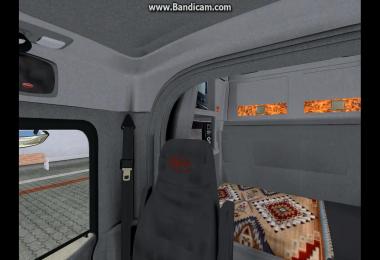 Peterbilt 389 + Interior