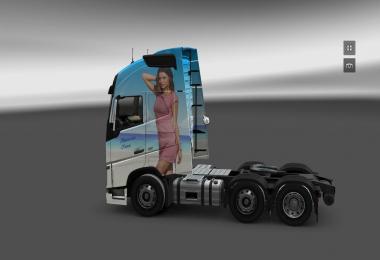 Volvo Miranda Kerr skin