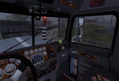 Peterbilt 389 v3.1 with new engines and sounds