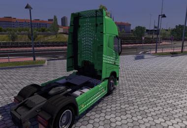 Volvo FH 2012 Green Arrow Skin