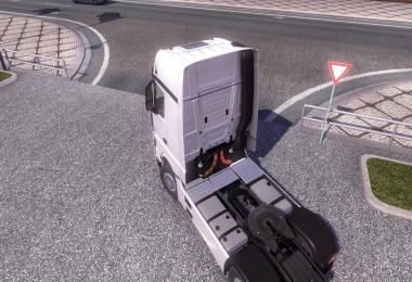 Mercedes Benz Actros MP4 + Interior v2.2