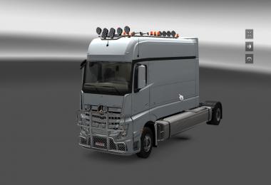 Mercedes longline stand alone