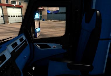 Peterbilt 579 Blue & Black Interior