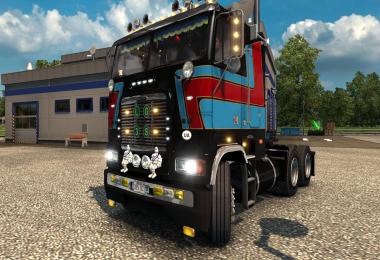 Freightliner FLB Edited v1.1 for ETS@2 [1.26.x](Fixes}