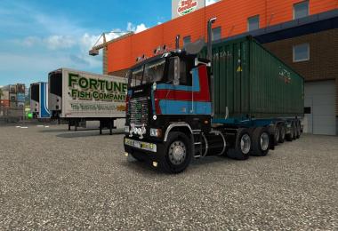 Freightliner FLB Edited v1.1 for ETS@2 [1.26.x](Fixes}