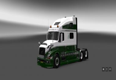 VOLVO VNL 780 – COOLLINER – JAN DECKERS JR BV 1.27