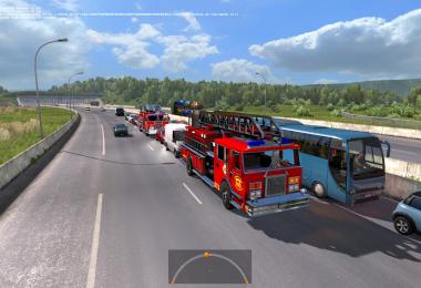 Fire trucks in traffic (with siren and flashing lights) 1.27.x