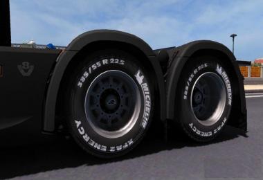 Michelin and Goodyear Tires v1.0