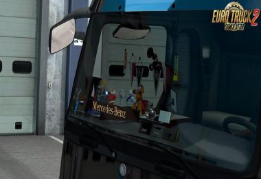 Table and wind-shield set for Actros MP3 v1.1a