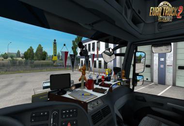 Table and wind-shield set for Actros MP3 v1.1a