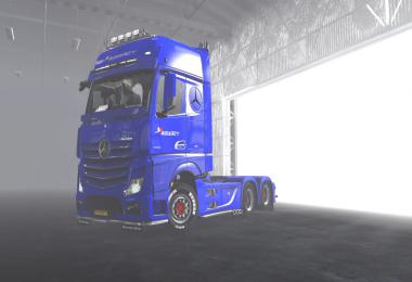 HF skinner mb actros mp4 huber skins 1.36