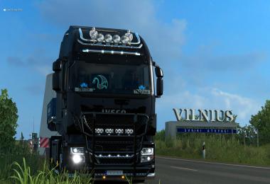 Iveco Hiway V8 Edition + Black Editon [Mp] Truckersmp 1.37