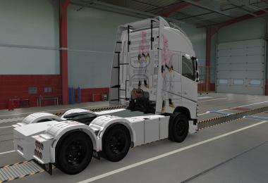 SKIN VOLVO FH16 2012 MAJIN BOO 1.37