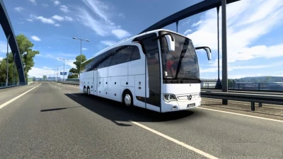 Mercedes Travego 17 SE 1.42