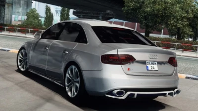 Audi RS4 v1.45.3.0