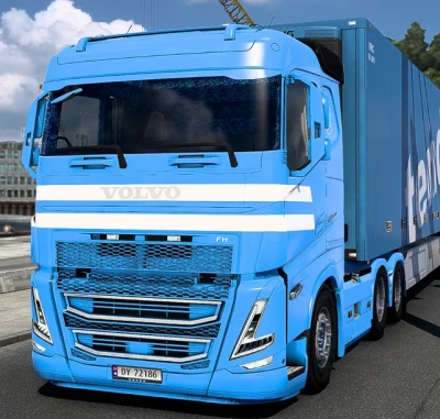 Volvo FH5 Blue Danish Plush Interior + Exterior (LOW CAB) v3.0