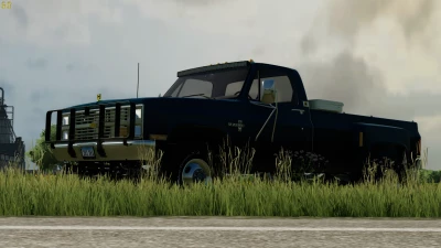 83 Chevrolet K30 v1.0.0.0