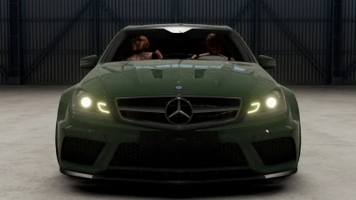 Mercedes-Benz C63 (W204) v1.0 0.30.x