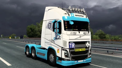 SKIN MAERSK VOLVO FH 2012 1.0 1.40 1.47