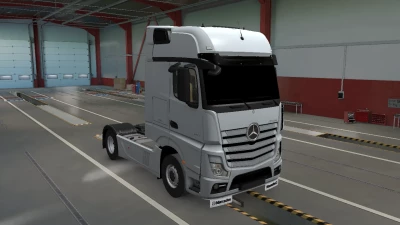 ETS2 Tinted Windscreen For All Trucks v1.0