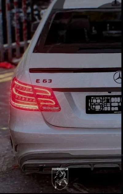 Mercedes-Benz E63S AMG v1.0 0.33x