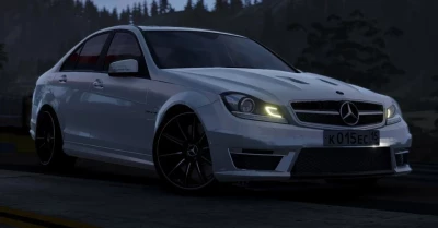 Mercedes-Benz W204 \ C63 AMG  v1.0 0.32x