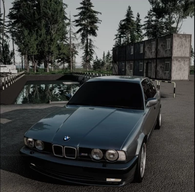 BMW M5 E34 v1.0 0.32x