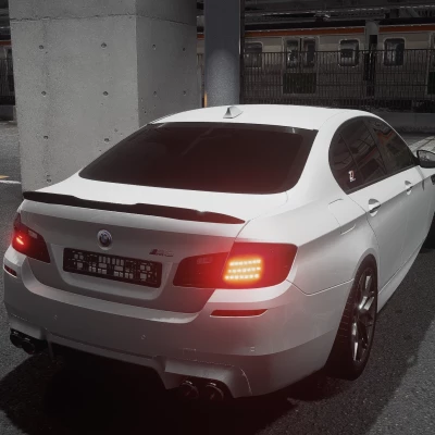 BMW M5 F10 v1.0