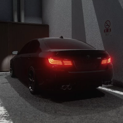 BMW M5 F10 v1.0