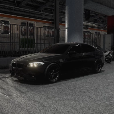 BMW M5 F10 v1.0