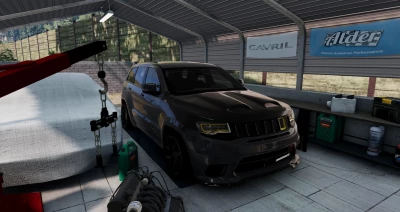 Jeep Grand Cherokee Trackhawk Crazy 0.33.x