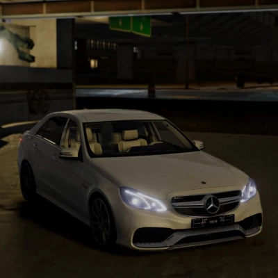 Mercedes Benz E63 W212 v1.0 0.33x