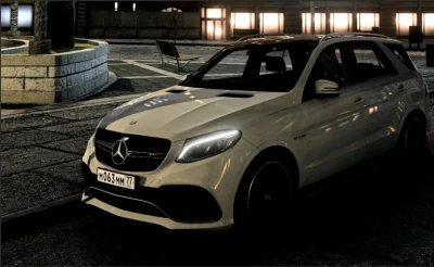 Mercedes Benz GLE 63 AMG 0.33