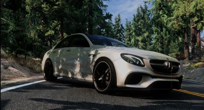 MERCEDES E63S v1.0 0.32x