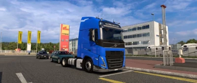 Low deck chassis addon for SCS Volvo FH4/5/6 by Sogard3 v1.1