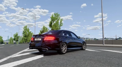 Mercedes Benz E63 W212 v1.0