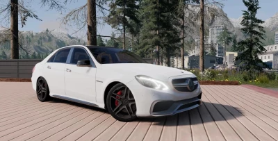 Mercedes-Benz E63S W212 v2.1.1 0.31.x