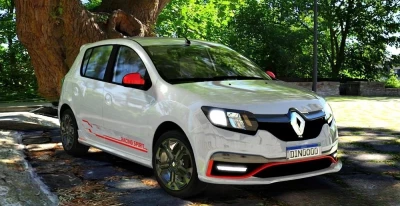 Renault Sandero RS v1.0