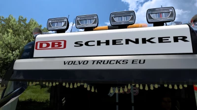 DB SCHENKER LIGHTBOX VOLVO FH 2022 08 01 2024 1.0 1.53