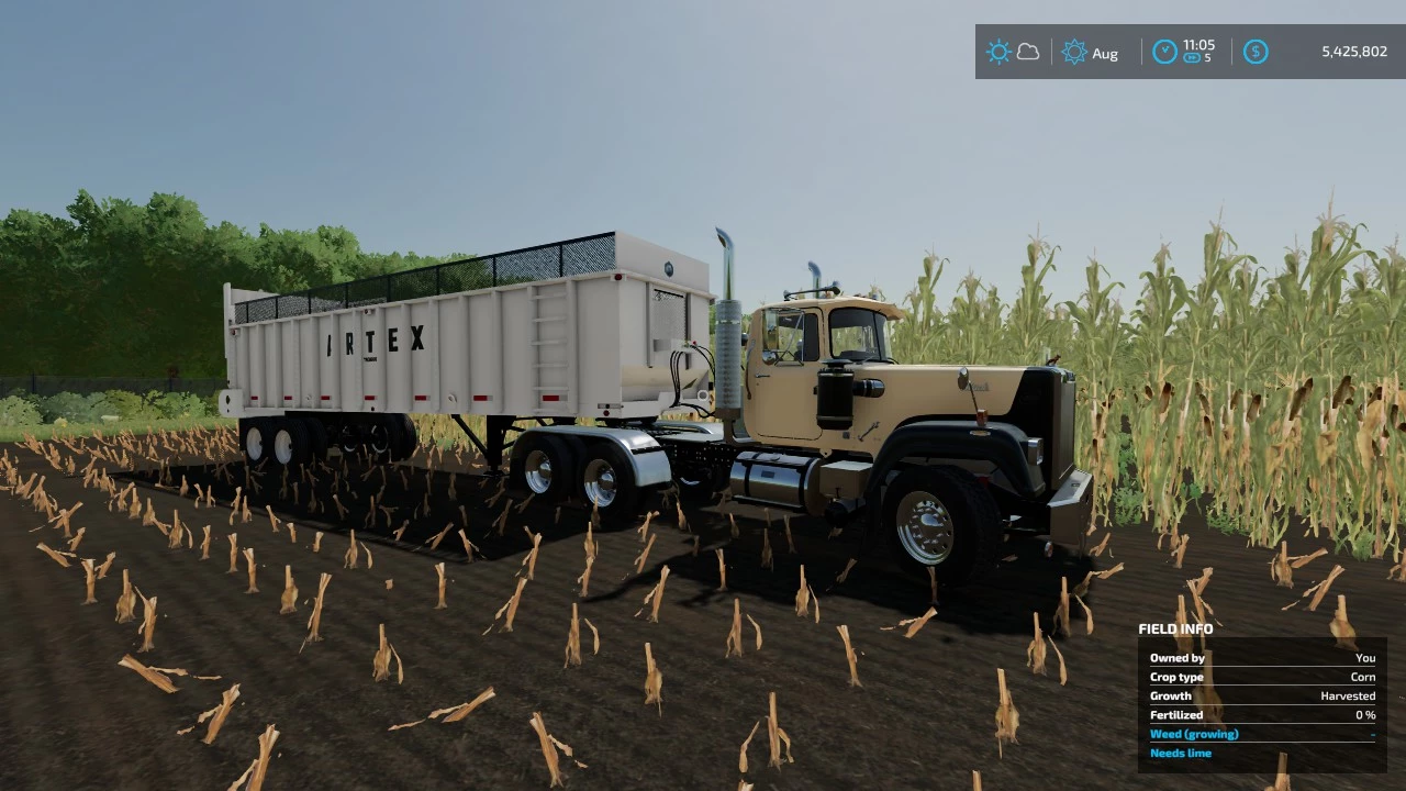 Silage harvest with the Old Mack Super-Liner